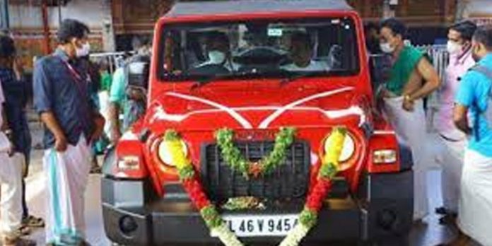 ഗുരുവായൂരപ്പന്റെ ‘ഥാർ’ – ഇടപെട്ട് ഹൈക്കോടതി ; ലേലം വിശദാംശങ്ങള് ഹാജരാക്കാന് നിർദ്ദേശം ഗുരുവായൂരപ്പന്റെ ‘ഥാർ’ – ഇടപെട്ട് ഹൈക്കോടതി ; ലേലം വിശദാംശങ്ങള് ഹാജരാക്കാന് നിർദ്ദേശം