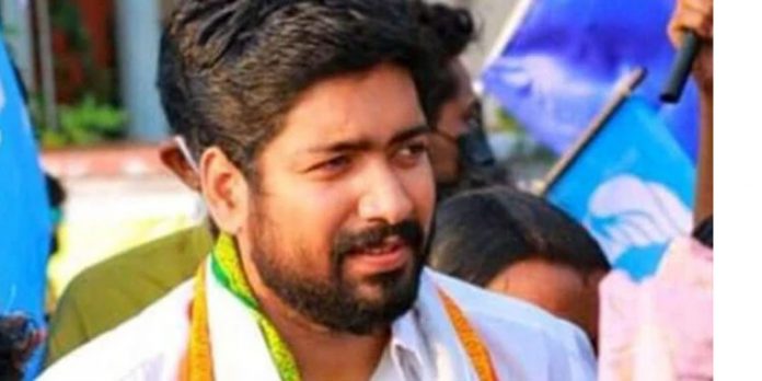 യൂത്ത് കോണ്ഗ്രസില് പാളയത്തില് പട ; അഭിജിത് പ്രസിഡന്റായി തുടരുന്നത് പടയൊരുക്കത്തിന് കാരണം യൂത്ത് കോണ്ഗ്രസില് പാളയത്തില് പട ; അഭിജിത് പ്രസിഡന്റായി തുടരുന്നത് പടയൊരുക്കത്തിന് കാരണം