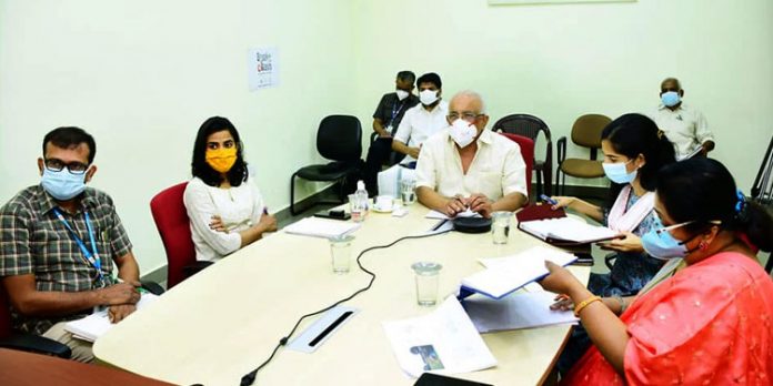 ജില്ലയില് പനി പരിശോധനയ്ക്ക് മാത്രമായി താലൂക്ക് ആശുപത്രികളില് പ്രത്യേക ഒ.പി ; മന്ത്രി കെ.കൃഷ്ണന്കുട്ടി ജില്ലയില് പനി പരിശോധനയ്ക്ക് മാത്രമായി താലൂക്ക് ആശുപത്രികളില് പ്രത്യേക ഒ.പി ; മന്ത്രി കെ.കൃഷ്ണന്കുട്ടി