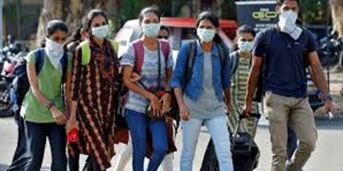 ക്വാറന്റൈന് കാലാവധി കഴിഞ്ഞാലും കോവിഡ് ബാധിച്ചവരില് നിന്ന് രോഗം പകരാന് സാധ്യതയുണ്ടെന്ന് പഠനറിപ്പോര്ട്ട് ക്വാറന്റൈന് കാലാവധി കഴിഞ്ഞാലും കോവിഡ് ബാധിച്ചവരില് നിന്ന് രോഗം പകരാന് സാധ്യതയുണ്ടെന്ന് പഠനറിപ്പോര്ട്ട്