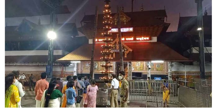 കോവിഡ് വ്യാപനം ; ഗുരുവായൂര് ക്ഷേത്രത്തില് ഭക്തർക്ക് നിയന്ത്രണം കോവിഡ് വ്യാപനം ; ഗുരുവായൂര് ക്ഷേത്രത്തില് ഭക്തർക്ക് നിയന്ത്രണം