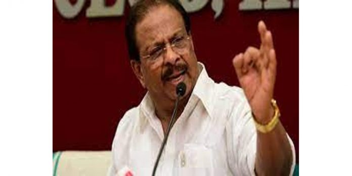 ‘ധീരജിന്റേത് ചോദിച്ചുവാങ്ങിയ രക്തസാക്ഷിത്വം’ ; വിവാദ പ്രസ്താവനയുമായി കെ സുധാകരൻ ‘ധീരജിന്റേത് ചോദിച്ചുവാങ്ങിയ രക്തസാക്ഷിത്വം’ ; വിവാദ പ്രസ്താവനയുമായി കെ സുധാകരൻ