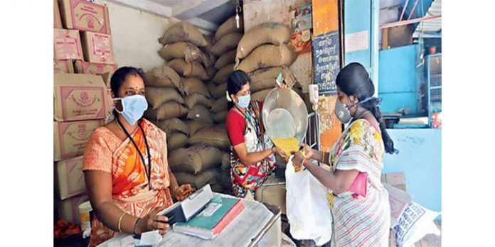 റേഷന് വിതരണത്തിന് പ്രത്യേക സംവിധാനം : ഏഴ് ജില്ലകളില് ഉച്ചവരെ മറ്റ് ജില്ലകളില് ഉച്ചയ്ക്ക് ശേഷം റേഷന് വിതരണത്തിന് പ്രത്യേക സംവിധാനം : ഏഴ് ജില്ലകളില് ഉച്ചവരെ മറ്റ് ജില്ലകളില് ഉച്ചയ്ക്ക് ശേഷം