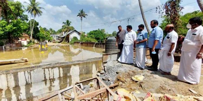 പുത്തന്കാവ് പാലം നിര്മ്മാണം ഉടന് പൂര്ത്തീകരിക്കണമെന്നാവശ്യപ്പെട്ട് മന്ത്രിമാര്ക്ക് എം.പി.യുടെ കത്ത് പുത്തന്കാവ് പാലം നിര്മ്മാണം ഉടന് പൂര്ത്തീകരിക്കണമെന്നാവശ്യപ്പെട്ട് മന്ത്രിമാര്ക്ക് എം.പി.യുടെ കത്ത്