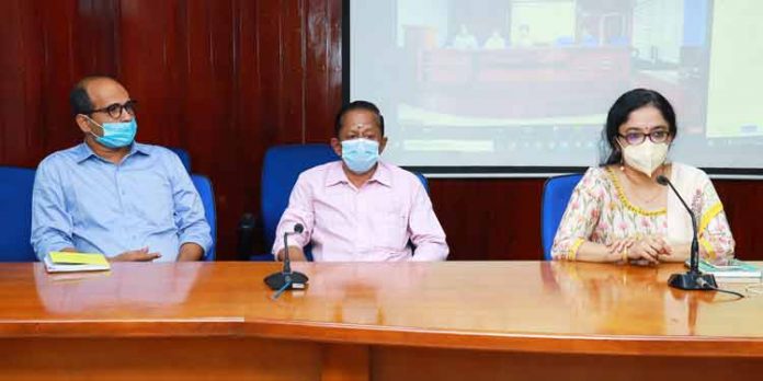 പത്തനംതിട്ട ജില്ലയില് ജനകീയ ദുരന്തനിവാരണ തയാറെടുപ്പുകള് സജ്ജമാക്കും : ജില്ലാ കളക്ടര് പത്തനംതിട്ട ജില്ലയില് ജനകീയ ദുരന്തനിവാരണ തയാറെടുപ്പുകള് സജ്ജമാക്കും : ജില്ലാ കളക്ടര്