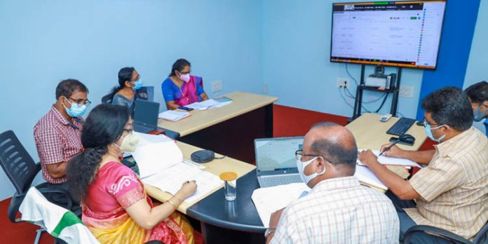 റാന്നി വലിയ പാലത്തിന്റെ നിര്മ്മാണ പ്രവൃത്തികള് പുരോഗമിക്കുന്നു : ജില്ലാ കളക്ടര് റാന്നി വലിയ പാലത്തിന്റെ നിര്മ്മാണ പ്രവൃത്തികള് പുരോഗമിക്കുന്നു : ജില്ലാ കളക്ടര്