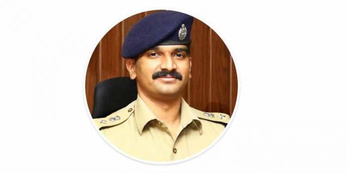 മകരജ്യോതി ദര്ശനം : ഭക്തര് കോവിഡ് പ്രോട്ടോകോള് പാലിക്കണം – ജില്ലാ പോലീസ് മേധാവി മകരജ്യോതി ദര്ശനം : ഭക്തര് കോവിഡ് പ്രോട്ടോകോള് പാലിക്കണം – ജില്ലാ പോലീസ് മേധാവി