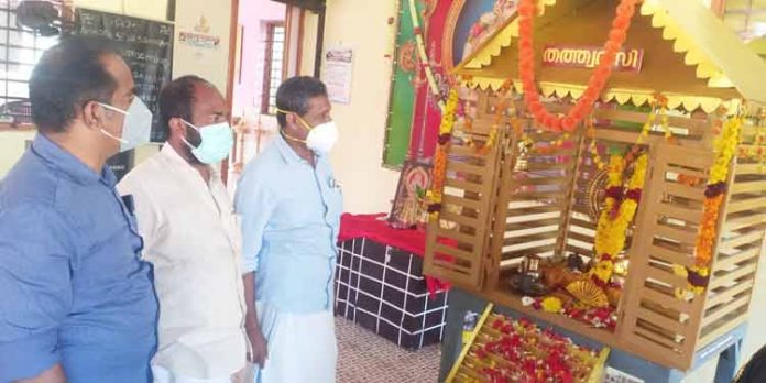 ശബരിമല തീര്ത്ഥാടകര്ക്കായി ഇടത്താവളത്തില് കൂടുതല് സൗകര്യങ്ങളൊരുക്കും ; നഗരസഭാ ചെയര്മാന് ശബരിമല തീര്ത്ഥാടകര്ക്കായി ഇടത്താവളത്തില് കൂടുതല് സൗകര്യങ്ങളൊരുക്കും ; നഗരസഭാ ചെയര്മാന്
