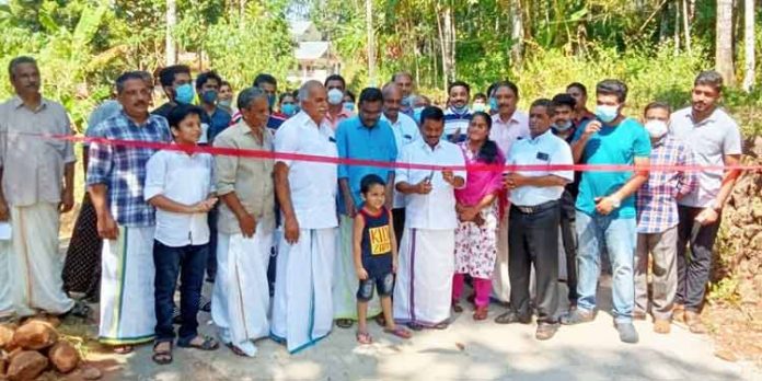 ചെത്തോംങ്കര – നടുക്കേ മുറി റോഡ് ഉദ്ഘാടനം ചെയ്തു ചെത്തോംങ്കര – നടുക്കേ മുറി റോഡ് ഉദ്ഘാടനം ചെയ്തു