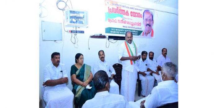 സിൽവർ ലൈൻ പദ്ധതി ; സർക്കാരിന് ഗൂഢലക്ഷ്യങ്ങളും നിക്ഷിപ്ത താല്പര്യവും – പ്രൊഫ.സതീഷ് കൊച്ചു പറമ്പിൽ സിൽവർ ലൈൻ പദ്ധതി ; സർക്കാരിന് ഗൂഢലക്ഷ്യങ്ങളും നിക്ഷിപ്ത താല്പര്യവും – പ്രൊഫ.സതീഷ് കൊച്ചു പറമ്പിൽ