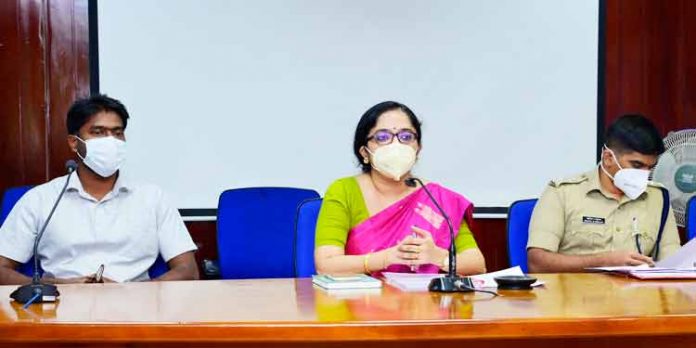 മകരവിളക്ക് ഉത്സവം : മുന്നൊരുക്കങ്ങള് തൃപ്തികരം – ജില്ലാ കളക്ടര് മകരവിളക്ക് ഉത്സവം : മുന്നൊരുക്കങ്ങള് തൃപ്തികരം – ജില്ലാ കളക്ടര്
