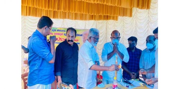 ഗുരുനാഥൻമണ്ണ് ഗ്രാമത്തിലെ കുടിവെള്ള ക്ഷാമത്തിന് ശാശ്വത പരിഹാരം ഗുരുനാഥൻമണ്ണ് ഗ്രാമത്തിലെ കുടിവെള്ള ക്ഷാമത്തിന് ശാശ്വത പരിഹാരം