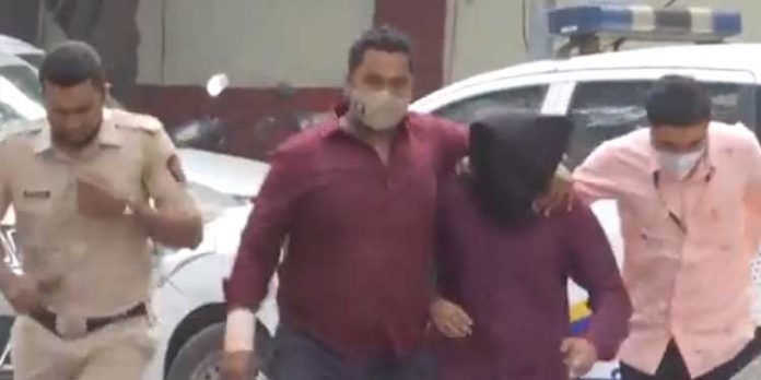 ബുള്ളി ബായ് ആപ്പ് ; മൂന്നാം പ്രതിയും അറസ്റ്റിൽ ബുള്ളി ബായ് ആപ്പ് ; മൂന്നാം പ്രതിയും അറസ്റ്റിൽ