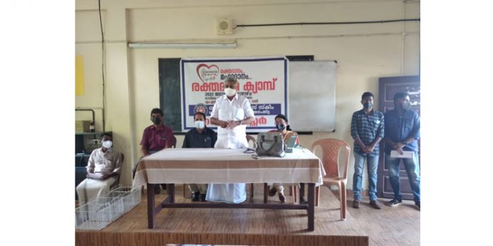 രക്തദാന ക്യാമ്പ് നടത്തി രക്തദാന ക്യാമ്പ് നടത്തി