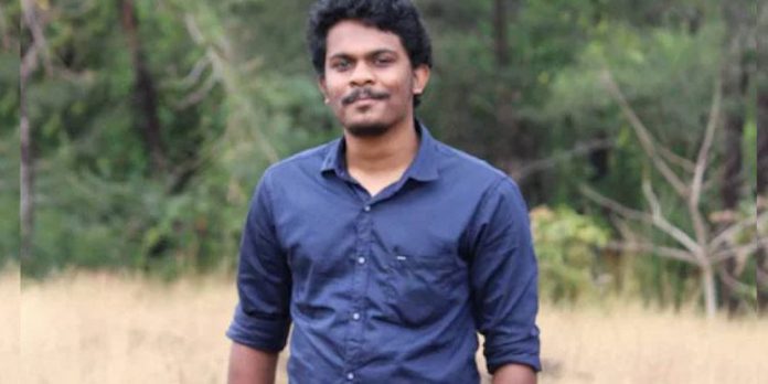 ധീരജ് വധം : പ്രതികളുടെ കസ്റ്റഡി അപേക്ഷ തിങ്കളാഴ്ച പരിഗണിക്കും ധീരജ് വധം : പ്രതികളുടെ കസ്റ്റഡി അപേക്ഷ തിങ്കളാഴ്ച പരിഗണിക്കും