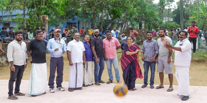 യൂത്ത് വോളിബോൾ ചാമ്പ്യൻഷിപ്പിന് തുടക്കമായി യൂത്ത് വോളിബോൾ ചാമ്പ്യൻഷിപ്പിന് തുടക്കമായി