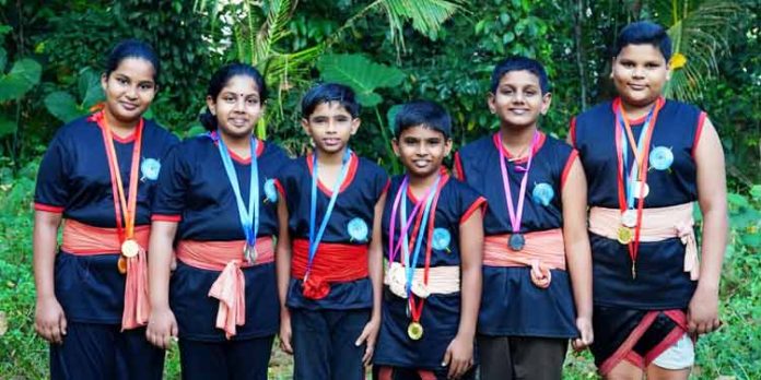 നെഹ്രു യുവകേന്ദ്ര ഗ്രാമീണ കായികമേളയിലെ വിജയികളെ അനുമോദിച്ചു നെഹ്രു യുവകേന്ദ്ര ഗ്രാമീണ കായികമേളയിലെ വിജയികളെ അനുമോദിച്ചു