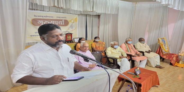 സംസ്കൃതം ലോകത്തെ തന്നെ ഏറ്റവും മഹത്തായ ഭാഷ : ഡെപ്യൂട്ടി സ്പീക്കർ ചിറ്റയം ഗോപകുമാർ സംസ്കൃതം ലോകത്തെ തന്നെ ഏറ്റവും മഹത്തായ ഭാഷ : ഡെപ്യൂട്ടി സ്പീക്കർ ചിറ്റയം ഗോപകുമാർ