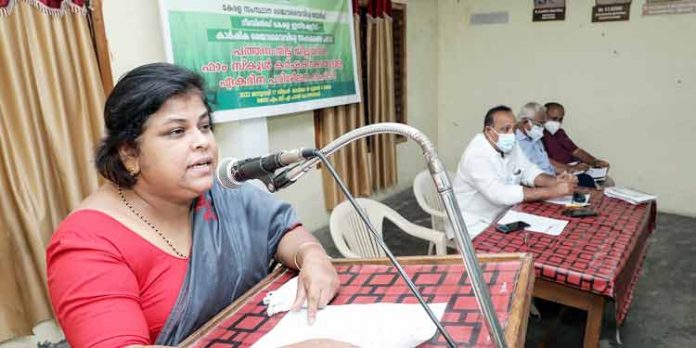 കര്ഷകര്ക്ക് പരിശീലനം നല്കി കര്ഷകര്ക്ക് പരിശീലനം നല്കി