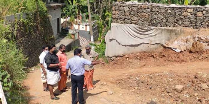 പുനലൂർ – പൊൻകുന്നം സംസ്ഥാന പാത തർക്കം പരിഹരിച്ചു ; നിർമ്മാണ പ്രവർത്തനങ്ങൾ പുരോഗമിക്കുന്നു പുനലൂർ – പൊൻകുന്നം സംസ്ഥാന പാത തർക്കം പരിഹരിച്ചു ; നിർമ്മാണ പ്രവർത്തനങ്ങൾ പുരോഗമിക്കുന്നു