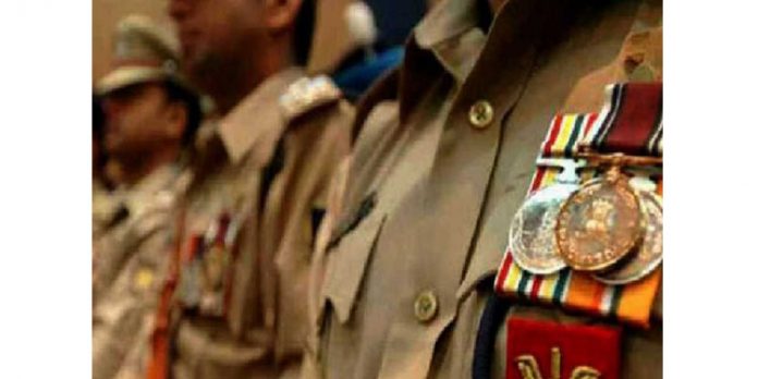 പോലീസ് മെഡലുകൾ പ്രഖ്യാപിച്ചു ; കേരളത്തിൽ നിന്നുള്ള 10 ഉദ്യോഗസ്ഥർക്ക് പുരസ്കാരം പോലീസ് മെഡലുകൾ പ്രഖ്യാപിച്ചു ; കേരളത്തിൽ നിന്നുള്ള 10 ഉദ്യോഗസ്ഥർക്ക് പുരസ്കാരം