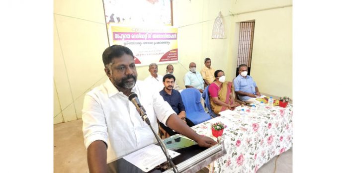 കുടുംബ ബന്ധങ്ങൾ ദൃഢമായാലെ സാമൂഹ്യ പുരോഗതി കൈവരിക്കാനാകു ; ചിറ്റയം ഗോപകുമാർ കുടുംബ ബന്ധങ്ങൾ ദൃഢമായാലെ സാമൂഹ്യ പുരോഗതി കൈവരിക്കാനാകു ; ചിറ്റയം ഗോപകുമാർ
