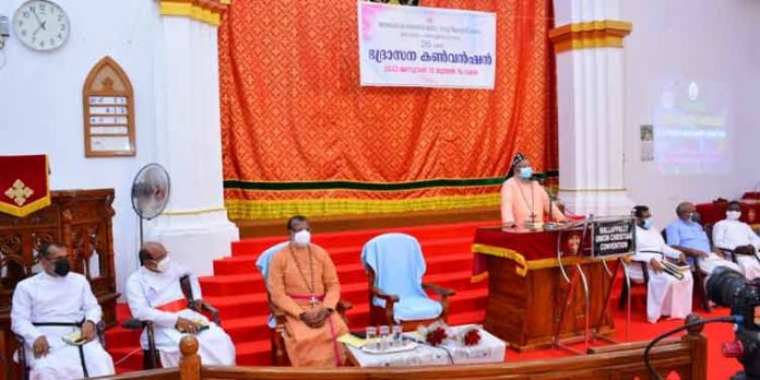 സമൂഹത്തിന്റെ ആവശ്യങ്ങളോട് ചേർന്ന് നില്കുക ഡോ.എബ്രഹാം മാർ പൗലോസ് സമൂഹത്തിന്റെ ആവശ്യങ്ങളോട് ചേർന്ന് നില്കുക ഡോ.എബ്രഹാം മാർ പൗലോസ്
