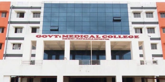 കോന്നി മെഡിക്കല് കോളേജില് ഇനി എല്ലാ ദിവസവും എല്ലാ ഒപി വിഭാഗങ്ങളും പ്രവര്ത്തിക്കും : അഡ്വ. കെ.യു. ജനീഷ് കുമാര് കോന്നി മെഡിക്കല് കോളേജില് ഇനി എല്ലാ ദിവസവും എല്ലാ ഒപി വിഭാഗങ്ങളും പ്രവര്ത്തിക്കും : അഡ്വ. കെ.യു. ജനീഷ് കുമാര്