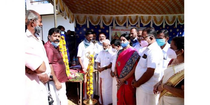 ശബരിമല തിരുവാഭരണ പാതയിലെ കൈയ്യേറ്റങ്ങൾ പൂർണ്ണമായി ഒഴിപ്പിക്കാൻ നടപടി സ്വീകരിക്കും ; ദേവസ്വം ബോർഡ് പ്രസിഡന്റ് ശബരിമല തിരുവാഭരണ പാതയിലെ കൈയ്യേറ്റങ്ങൾ പൂർണ്ണമായി ഒഴിപ്പിക്കാൻ നടപടി സ്വീകരിക്കും ; ദേവസ്വം ബോർഡ് പ്രസിഡന്റ്