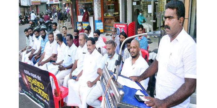 മുസ്ലിം യൂത്ത് ലീഗ് ജനകീയ വിചാരണ സംഘടിപ്പിച്ചു മുസ്ലിം യൂത്ത് ലീഗ് ജനകീയ വിചാരണ സംഘടിപ്പിച്ചു