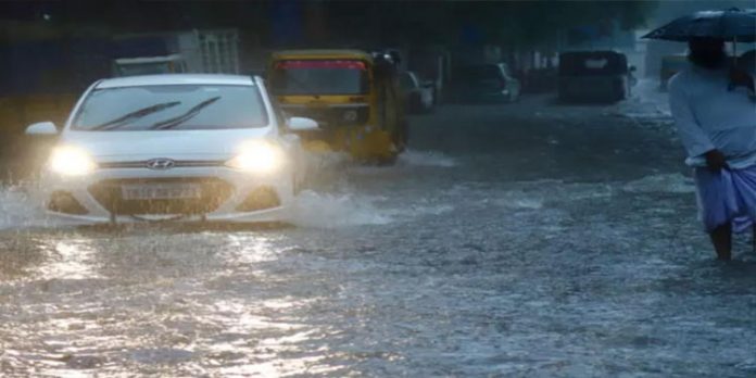 കനത്ത മഴ ; തമിഴ്നാട്ടില് ചെന്നൈ ഉള്പ്പെടെ 10 ജില്ലകളില് ഇന്ന് യെല്ലോ അലേര്ട്ട് കനത്ത മഴ ; തമിഴ്നാട്ടില് ചെന്നൈ ഉള്പ്പെടെ 10 ജില്ലകളില് ഇന്ന് യെല്ലോ അലേര്ട്ട്