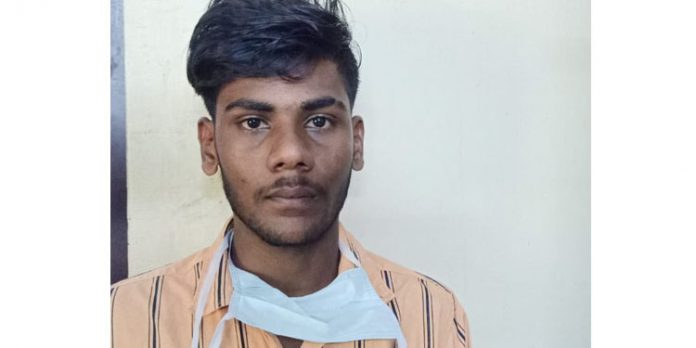 യുവതിയെ ശല്യം ചെയ്ത കേസില് ഒരാളെ പിടികൂടി യുവതിയെ ശല്യം ചെയ്ത കേസില് ഒരാളെ പിടികൂടി