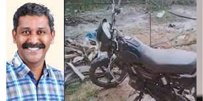 രണ്ജീത് വധക്കേസില് ഒരാള് കൂടി അറസ്റ്റില് രണ്ജീത് വധക്കേസില് ഒരാള് കൂടി അറസ്റ്റില്
