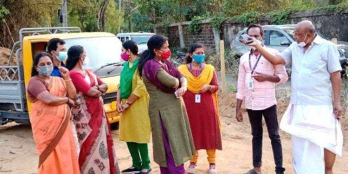 അനധികൃത മണല് കടത്ത് വാഹനങ്ങള് പിടിച്ചെടുത്തു അനധികൃത മണല് കടത്ത് വാഹനങ്ങള് പിടിച്ചെടുത്തു