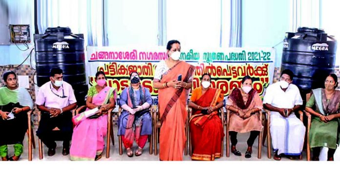 വാട്ടര് ടാങ്കുകളുടെ വിതരണം ഉദ്ഘാടനം ചെയ്തു വാട്ടര് ടാങ്കുകളുടെ വിതരണം ഉദ്ഘാടനം ചെയ്തു