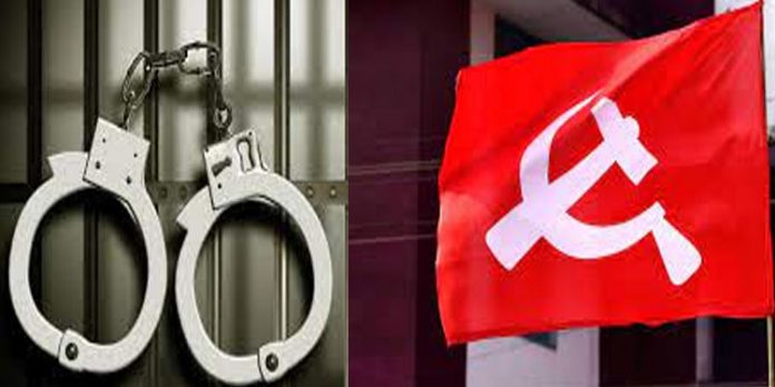 അനധികൃതമായി മണല്കടത്ത് നടത്തിയ സിപിഎം മുന് പഞ്ചായത്ത് പ്രസിഡന്റ് അറസ്റ്റില് അനധികൃതമായി മണല്കടത്ത് നടത്തിയ സിപിഎം മുന് പഞ്ചായത്ത് പ്രസിഡന്റ് അറസ്റ്റില്