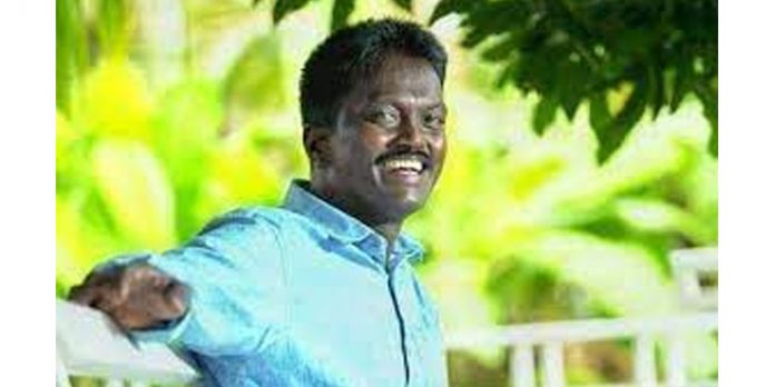 വാവ സുരേഷ് മുറിയിലൂടെ നടന്നു ; ആരോഗ്യനിലയിൽ കാര്യമായ പുരോഗതി വാവ സുരേഷ് മുറിയിലൂടെ നടന്നു ; ആരോഗ്യനിലയിൽ കാര്യമായ പുരോഗതി
