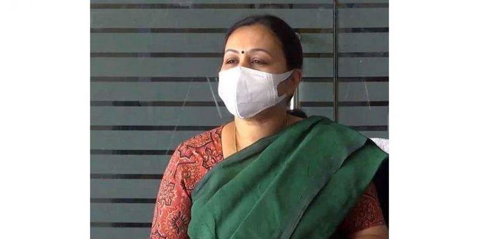 സംസ്ഥാനത്ത് കോവിഡ് വ്യാപനം കുറഞ്ഞെന്ന് ആരോഗ്യമന്ത്രി വീണാ ജോര്ജ് സംസ്ഥാനത്ത് കോവിഡ് വ്യാപനം കുറഞ്ഞെന്ന് ആരോഗ്യമന്ത്രി വീണാ ജോര്ജ്