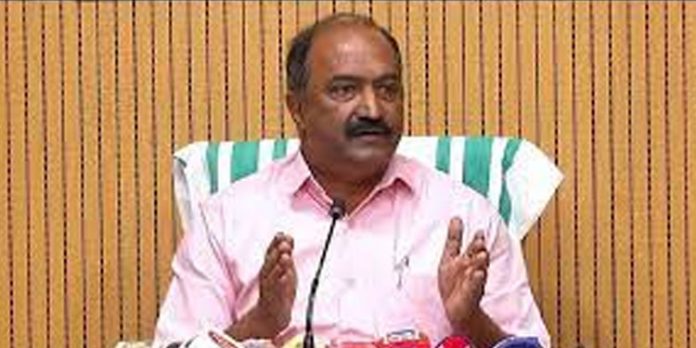 കുടിവെള്ളക്ഷാമം നേരിടാന് നടപടികള് സ്വീകരിക്കുമെന്ന് ധനകാര്യ വകുപ്പ് മന്ത്രി കെ.എന് ബാലഗോപാല് കുടിവെള്ളക്ഷാമം നേരിടാന് നടപടികള് സ്വീകരിക്കുമെന്ന് ധനകാര്യ വകുപ്പ് മന്ത്രി കെ.എന് ബാലഗോപാല്
