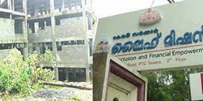 ലൈഫ് മിഷന് അപേക്ഷകരില് വ്യാജന്മാര് ; പി.പി സുമോദ് എംഎല്എയുടെ ജാതിവിവരങ്ങള് രണ്ട് അപേക്ഷകളില് ലൈഫ് മിഷന് അപേക്ഷകരില് വ്യാജന്മാര് ; പി.പി സുമോദ് എംഎല്എയുടെ ജാതിവിവരങ്ങള് രണ്ട് അപേക്ഷകളില്