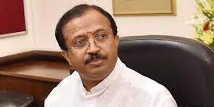 കെ.ടി ജലീലിനെതിരെ വിദേശ മന്ത്രാലയത്തിനു പരാതി നല്കുന്നത് പരിശോധിക്കുo : വി.മുരളീധരന് കെ.ടി ജലീലിനെതിരെ വിദേശ മന്ത്രാലയത്തിനു പരാതി നല്കുന്നത് പരിശോധിക്കുo : വി.മുരളീധരന്