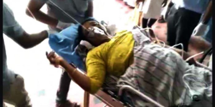 മുന്നോട്ടെടുത്ത ബസില്നിന്ന് വീണ വീട്ടമ്മയുടെ കാലിലൂടെ പിന്ചക്രം കയറി മുന്നോട്ടെടുത്ത ബസില്നിന്ന് വീണ വീട്ടമ്മയുടെ കാലിലൂടെ പിന്ചക്രം കയറി