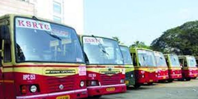 കെഎസ്ആര്ടിസിയില് പകുതി ശമ്പളത്തോടെ ദീര്ഘകാല അവധി സമ്പ്രദായം നിലവില് വന്നു കെഎസ്ആര്ടിസിയില് പകുതി ശമ്പളത്തോടെ ദീര്ഘകാല അവധി സമ്പ്രദായം നിലവില് വന്നു