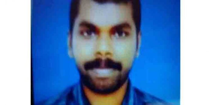 ഇരിട്ടിയിൽ പാറമടയിൽ അപകടം ; കരിങ്കല്ല് വീണ് യുവാവ് മരിച്ചു ഇരിട്ടിയിൽ പാറമടയിൽ അപകടം ; കരിങ്കല്ല് വീണ് യുവാവ് മരിച്ചു