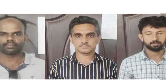യുവാവിനെ തട്ടിക്കൊണ്ട് പോയി വധിക്കാന് ശ്രമിച്ച എസ്ഡിപിഐ പ്രവർത്തകരെ അറസ്റ്റ് ചെയ്തു യുവാവിനെ തട്ടിക്കൊണ്ട് പോയി വധിക്കാന് ശ്രമിച്ച എസ്ഡിപിഐ പ്രവർത്തകരെ അറസ്റ്റ് ചെയ്തു