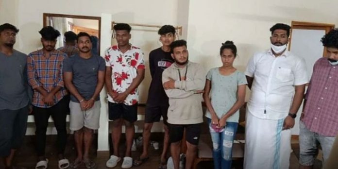 കാലങ്ങളായി കഞ്ചാവ് വില്പന ; ജംഗിള് ക്ലിഫ് റിസോര്ട്ടിന്റെ പ്രവര്ത്തനം ലൈസന്സില്ലാതെ – കൂടുതല് വിവരങ്ങള് പുറത്ത് കാലങ്ങളായി കഞ്ചാവ് വില്പന ; ജംഗിള് ക്ലിഫ് റിസോര്ട്ടിന്റെ പ്രവര്ത്തനം ലൈസന്സില്ലാതെ – കൂടുതല് വിവരങ്ങള് പുറത്ത്