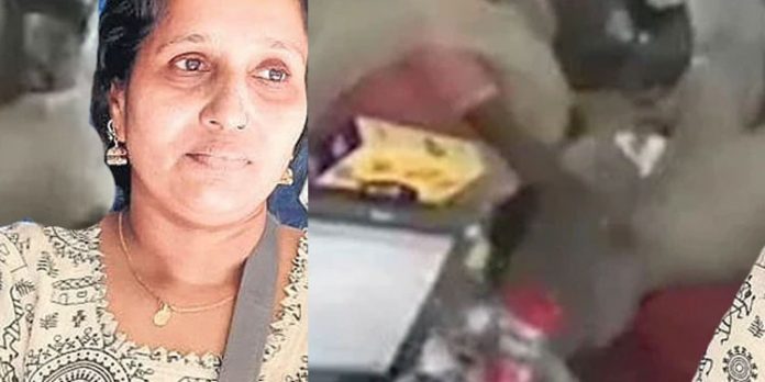സൂപ്പര് മാര്ക്കറ്റ് ജീവനക്കാരിയെ മര്ദ്ദിച്ച കേസില് പ്രതി അറസ്റ്റില് സൂപ്പര് മാര്ക്കറ്റ് ജീവനക്കാരിയെ മര്ദ്ദിച്ച കേസില് പ്രതി അറസ്റ്റില്
