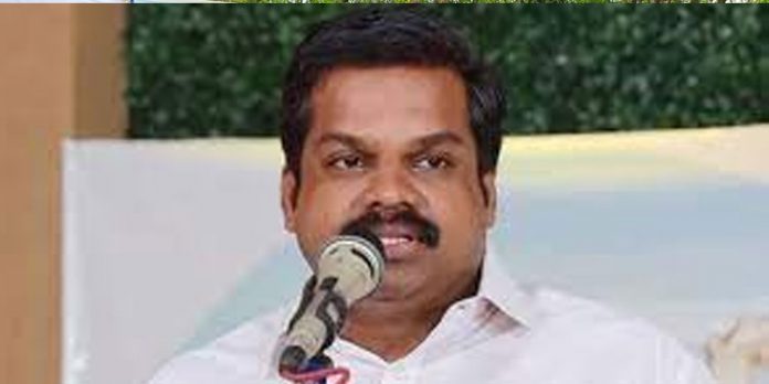 ചതുരകള്ളിപ്പാറ കുടിവെള്ള പദ്ധതിക്ക് 76.70 ലക്ഷം രൂപയുടെ ഭരണാനുമതി ചതുരകള്ളിപ്പാറ കുടിവെള്ള പദ്ധതിക്ക് 76.70 ലക്ഷം രൂപയുടെ ഭരണാനുമതി
