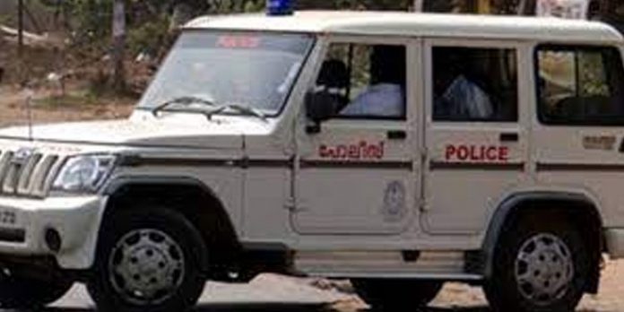 പാലയില് ഓപ്പറേഷന് വീലിയുടെ ആദ്യദിനത്തില് 118 കേസെടുത്തു പാലയില് ഓപ്പറേഷന് വീലിയുടെ ആദ്യദിനത്തില് 118 കേസെടുത്തു