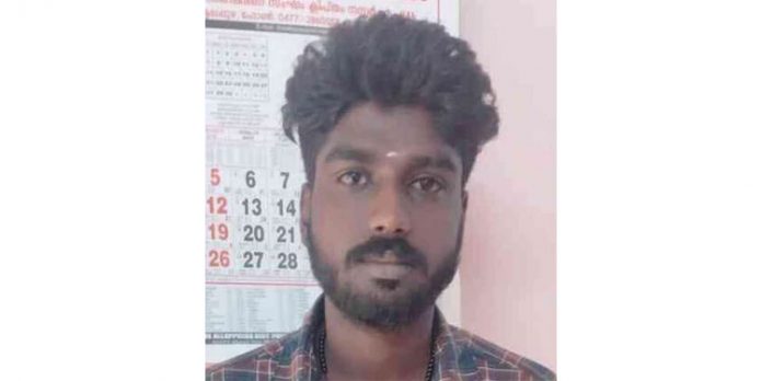 ആര്.എസ്.എസ് പ്രവര്ത്തകന് ശരത് ചന്ദ്രനെ കുത്തിക്കൊലപ്പെടുത്തിയ കേസില് മുഖ്യപ്രതി പിടിയില് ആര്.എസ്.എസ് പ്രവര്ത്തകന് ശരത് ചന്ദ്രനെ കുത്തിക്കൊലപ്പെടുത്തിയ കേസില് മുഖ്യപ്രതി പിടിയില്